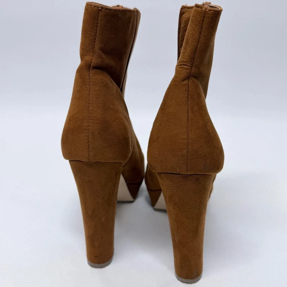 Shi by Journeys Womens Tan Faux Suede Platform Block Heel Ankle Boots Size 7.5M